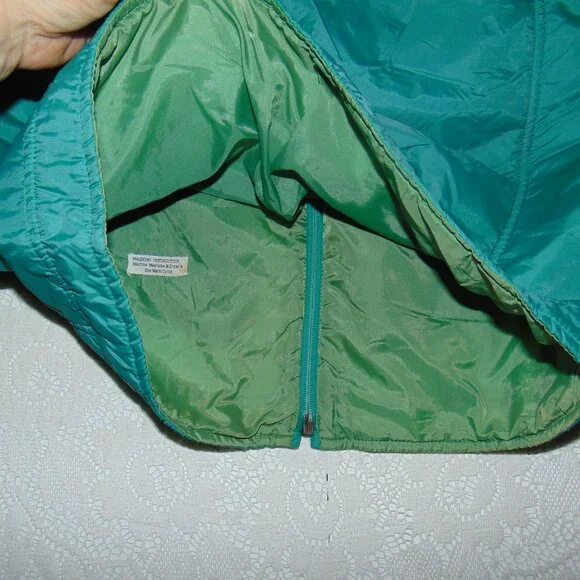 Vintage GH Puffer Jacket Green Yellow Mens M/L Hong Kong Denver Colorado Green